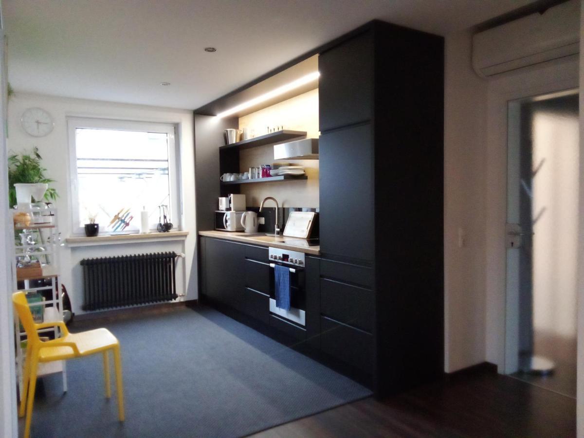 Apartments - Geraeumige 95 Qm Mit Balkon Augsburgo Exterior foto
