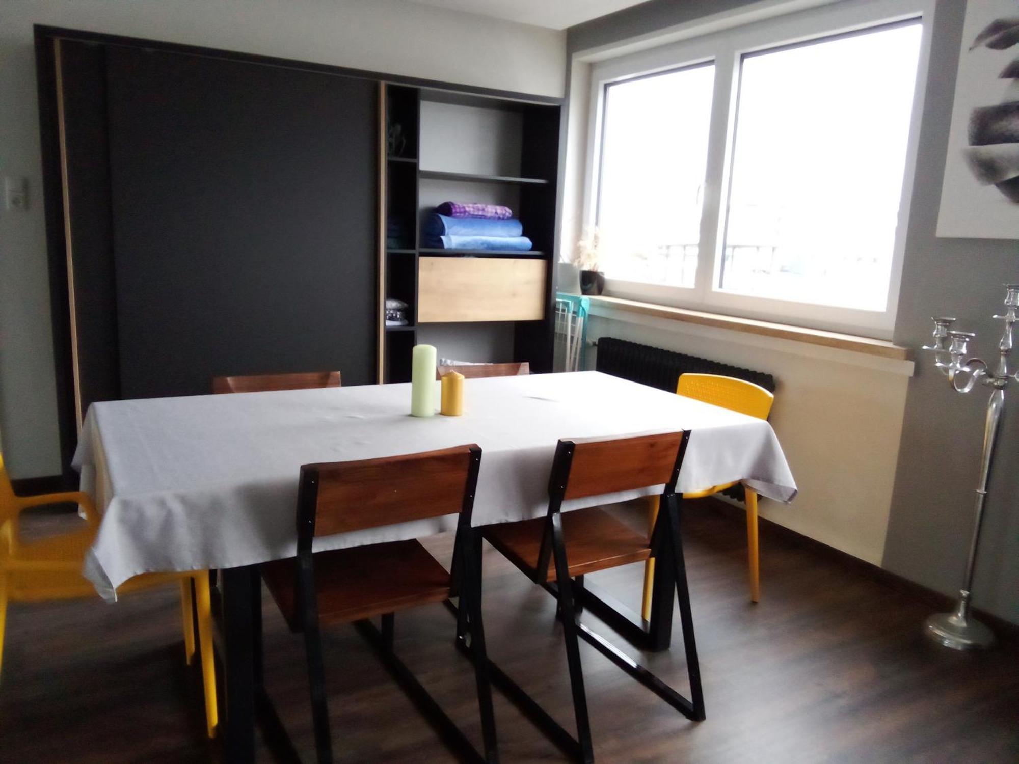 Apartments - Geraeumige 95 Qm Mit Balkon Augsburgo Exterior foto
