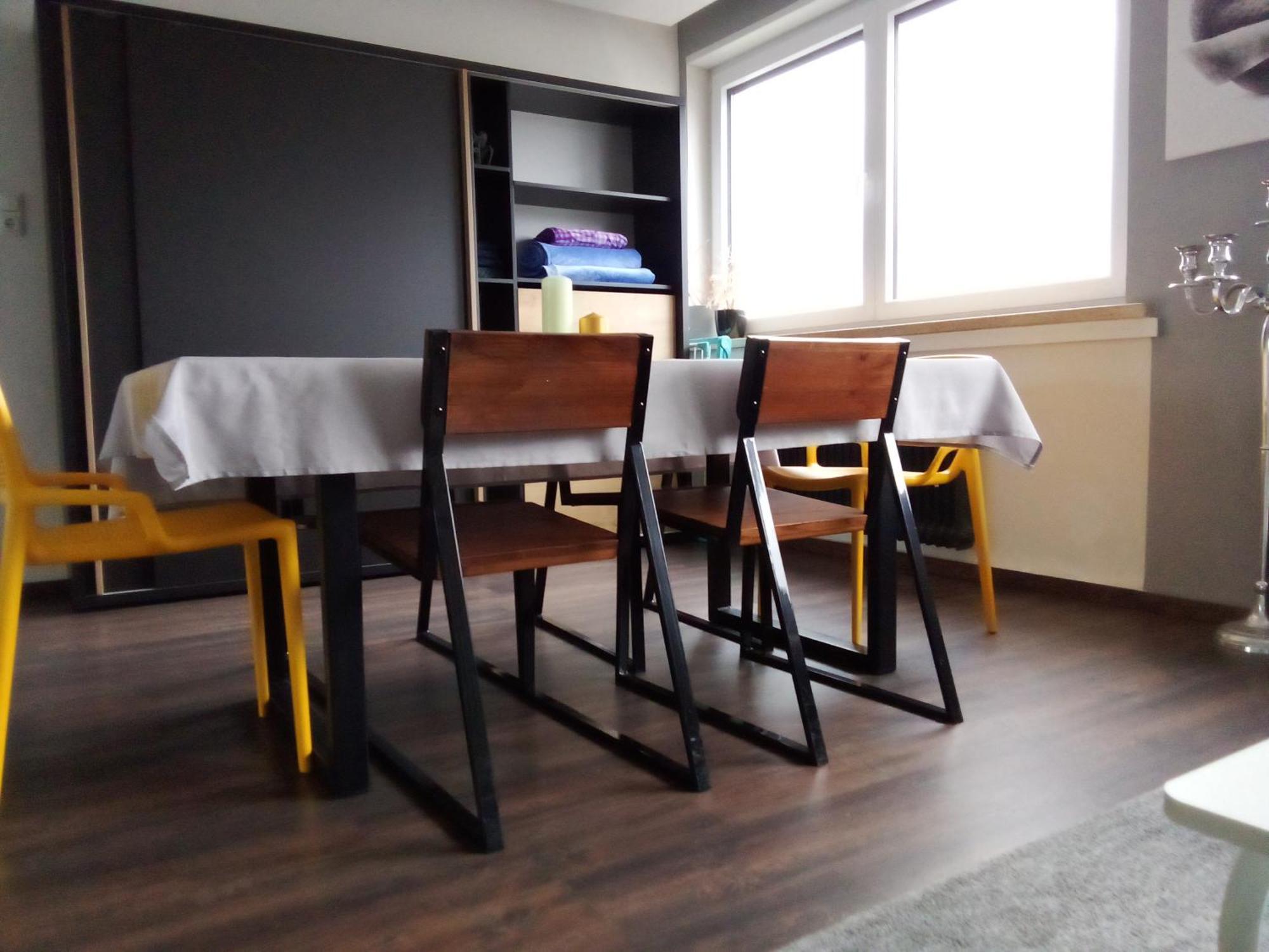 Apartments - Geraeumige 95 Qm Mit Balkon Augsburgo Exterior foto