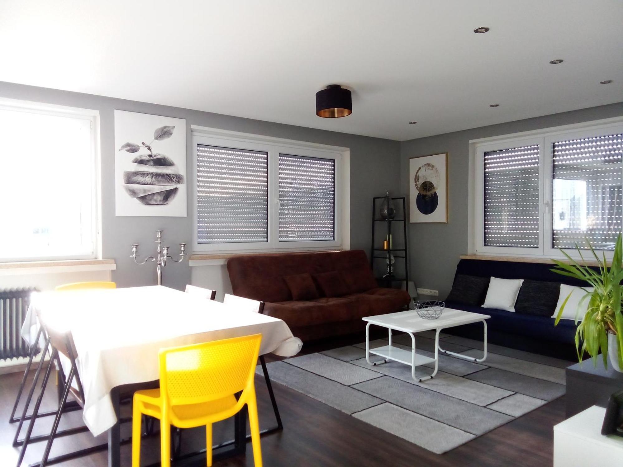 Apartments - Geraeumige 95 Qm Mit Balkon Augsburgo Exterior foto